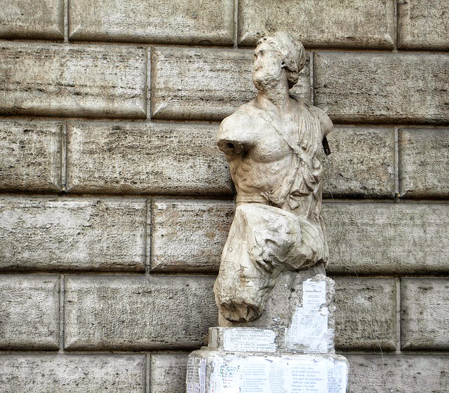 The talking statue of Pasquino